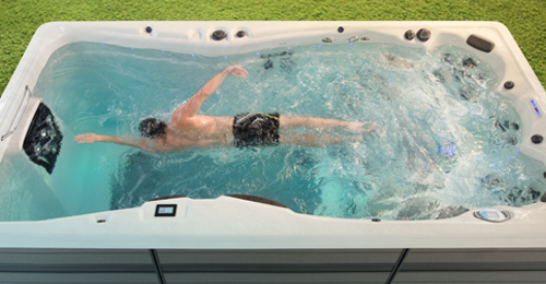 CHALLENGER SERIE Swim Spa delivers Elite-Leistung